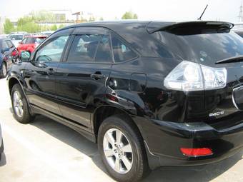2004 Toyota Harrier Photos
