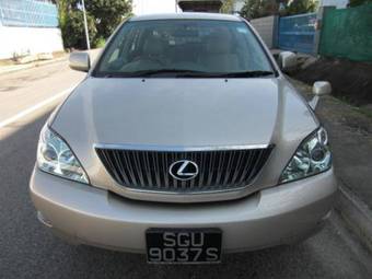 2004 Toyota Harrier Pictures