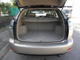 2004 Toyota Harrier Photos