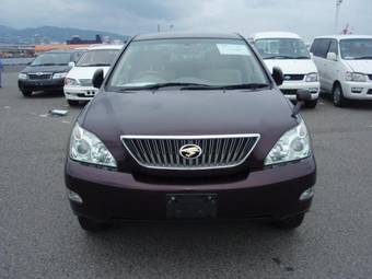 2004 Toyota Harrier Pictures