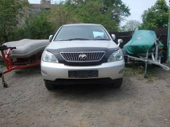 2004 Toyota Harrier Photos