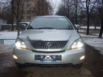 2004 Toyota Harrier Pics