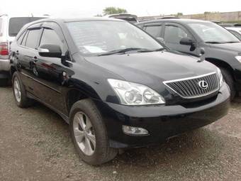 2004 Toyota Harrier Photos