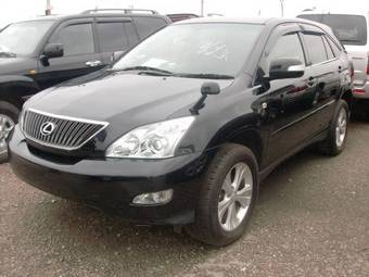 2004 Toyota Harrier Pictures