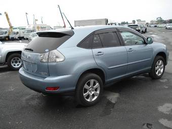 2004 Toyota Harrier Photos