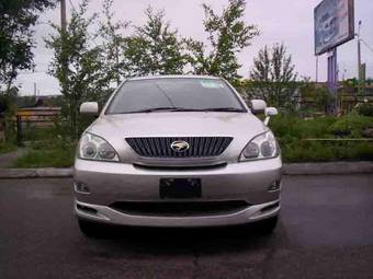 2004 Toyota Harrier Photos