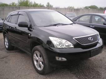 2004 Toyota Harrier Pics