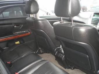 2004 Toyota Harrier Photos