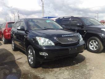 2004 Toyota Harrier Photos