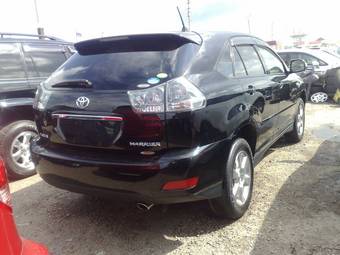 2004 Toyota Harrier Pictures