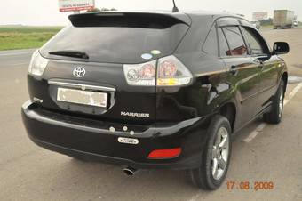 2004 Toyota Harrier Photos