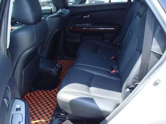 2004 Toyota Harrier Photos