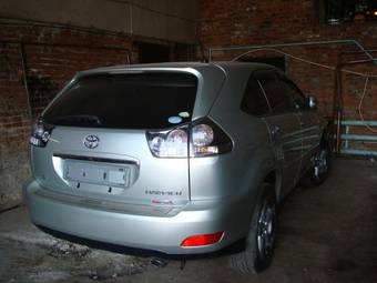 2004 Toyota Harrier Pictures