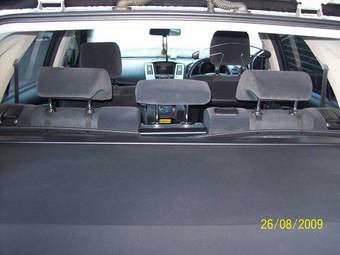 2004 Toyota Harrier Pictures