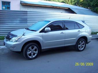 2004 Toyota Harrier Photos