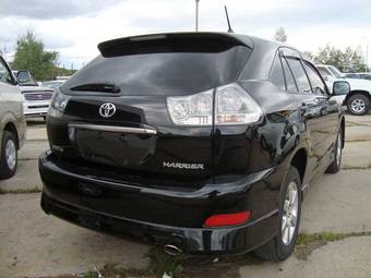 2004 Toyota Harrier Pictures