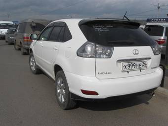 2004 Toyota Harrier Photos