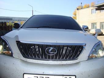 2004 Toyota Harrier Pictures