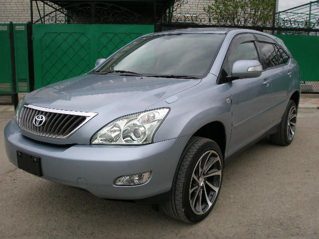 2005 Toyota Harrier