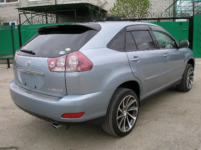 2005 Toyota Harrier