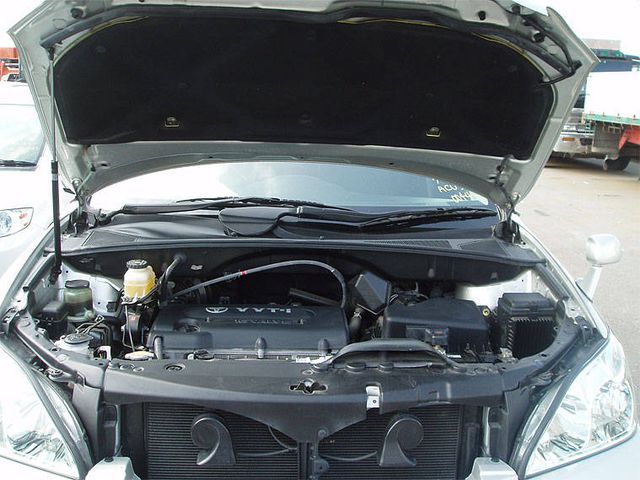 2005 Toyota Harrier