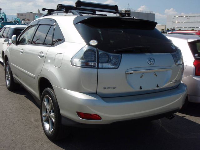 2005 Toyota Harrier