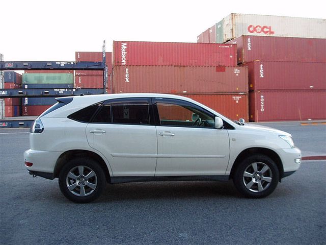 2005 Toyota Harrier