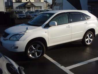 2005 Toyota Harrier