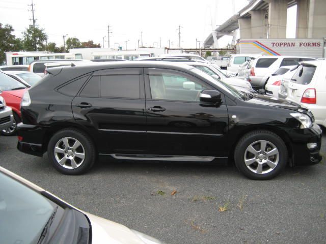 2005 Toyota Harrier