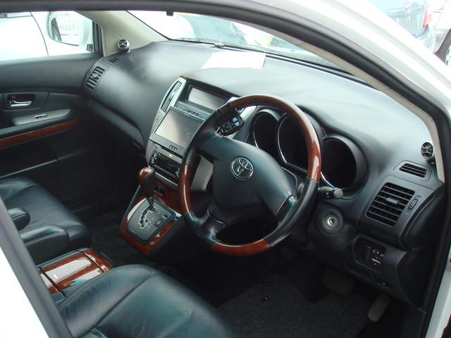 2005 Toyota Harrier