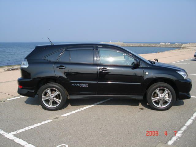 2005 Toyota Harrier