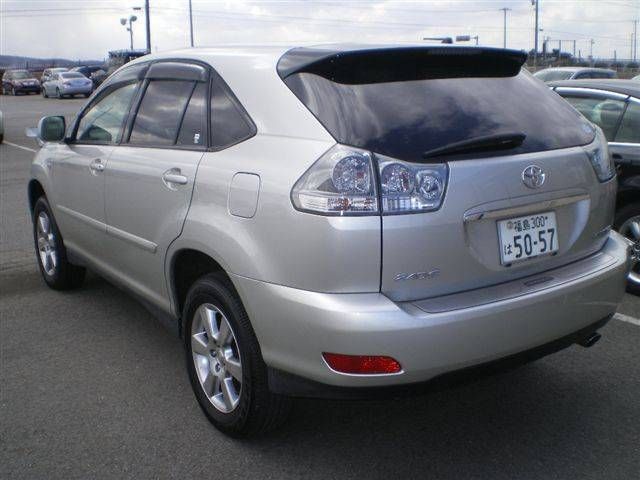 2005 Toyota Harrier