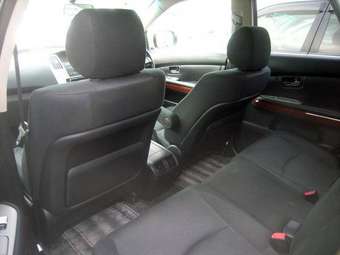 2005 Toyota Harrier Pictures