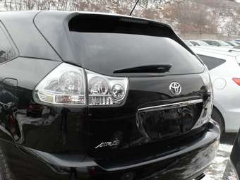 2005 Toyota Harrier Pictures