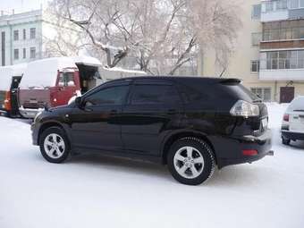 2005 Toyota Harrier Photos