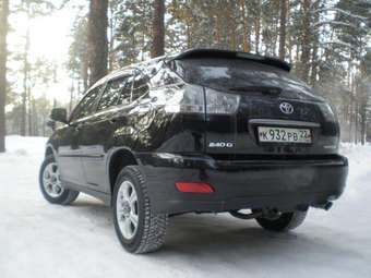 2005 Toyota Harrier Pictures