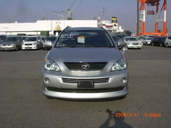 2005 Toyota Harrier Photos