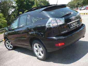 2005 Toyota Harrier Photos