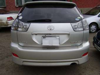 2005 Toyota Harrier Pictures