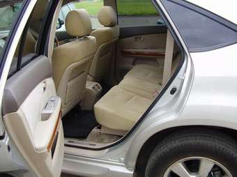 2005 Toyota Harrier Photos