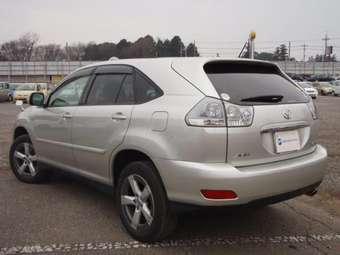 2005 Toyota Harrier Pictures