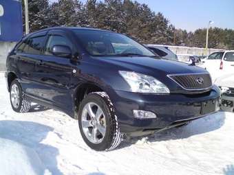 2005 Toyota Harrier Pics