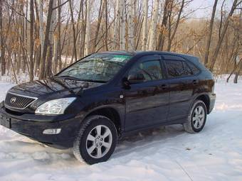 2005 Toyota Harrier Photos