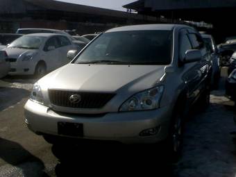 2005 Toyota Harrier Photos