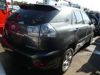 2005 Toyota Harrier Pictures