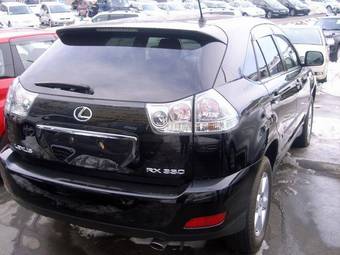 2005 Toyota Harrier Pictures