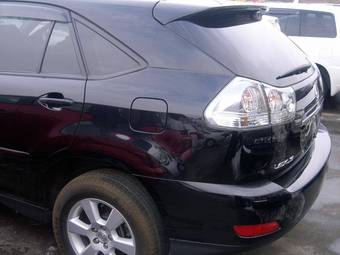 2005 Toyota Harrier Pics