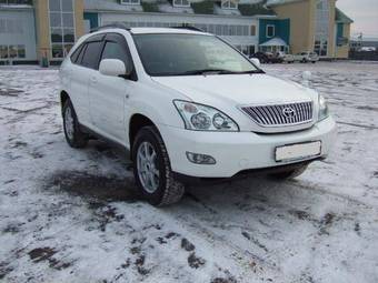 2005 Toyota Harrier Photos