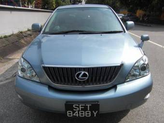 2005 Toyota Harrier Pictures