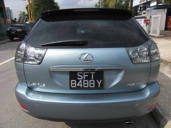 2005 Toyota Harrier Photos